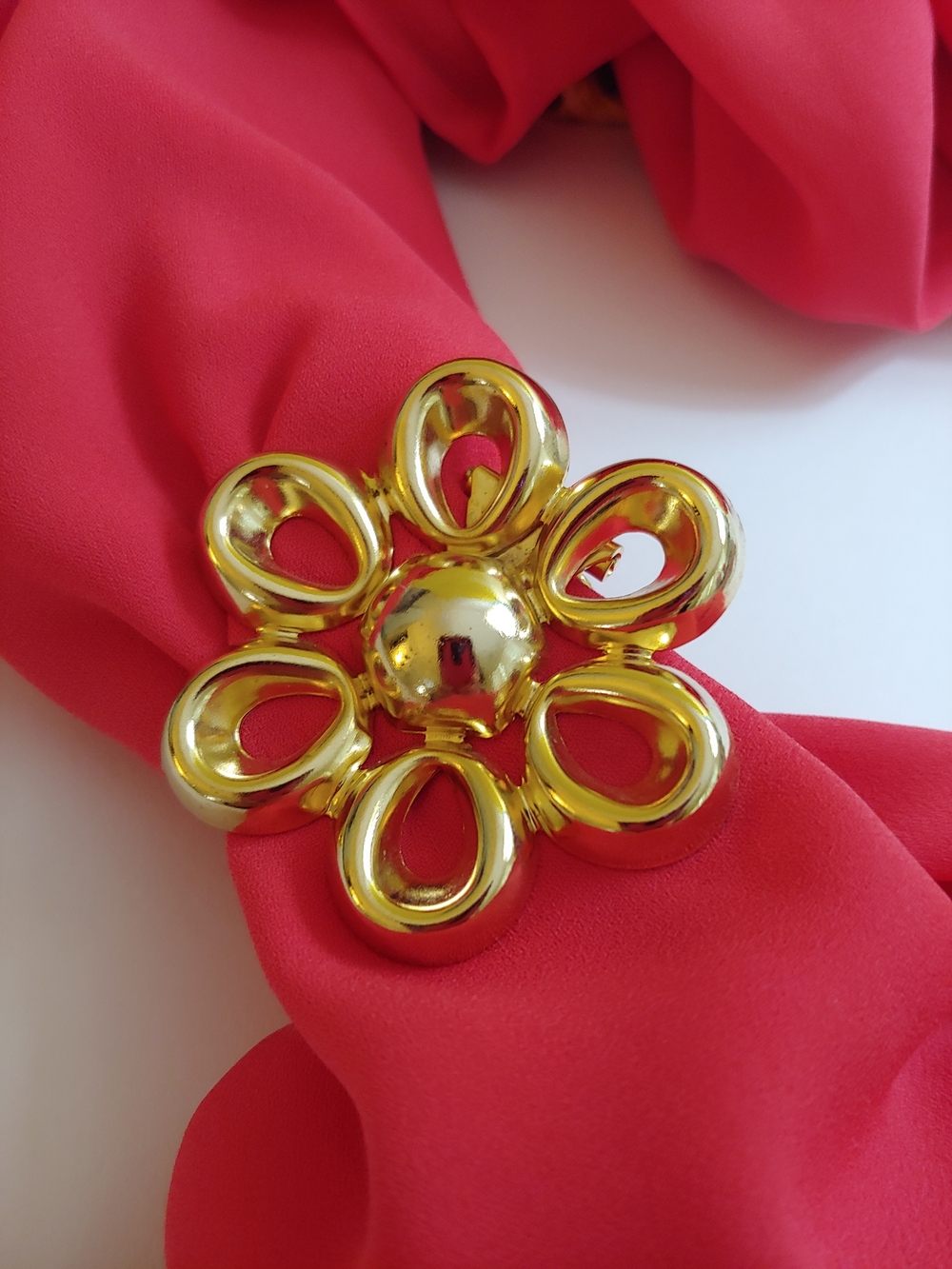 Gold Floral Statement Scarf Clip